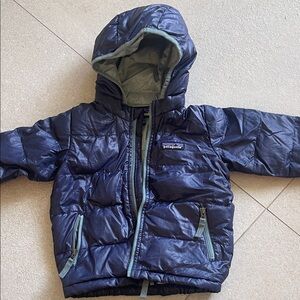 Kids Patagonia Dark Blue Hooded Puffer Jacket
